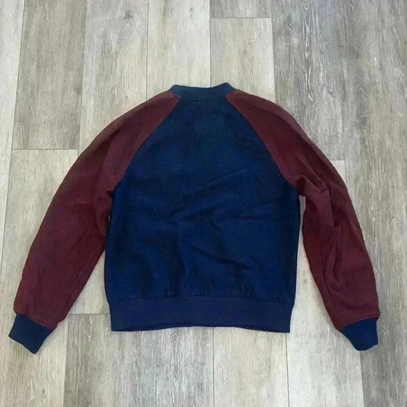 Old navy jacket - Picture 3 of 3